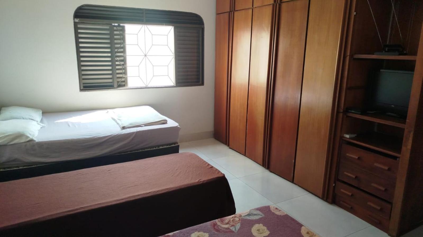 Quarto Uberlândia Buitenkant foto